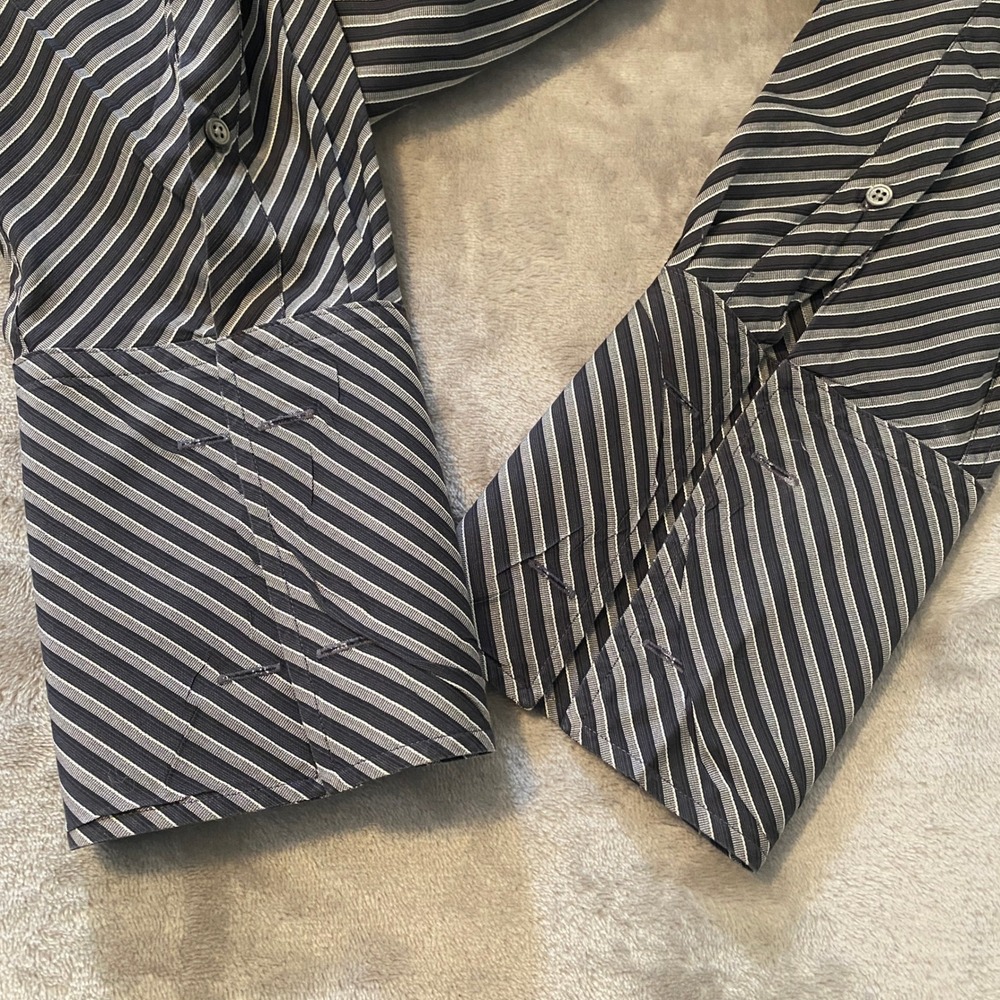 Banana Republic Shirt Sz L Black Gray Diagonal Stripe Button Up VTG Y2K ‎ Office - Picture 8 of 11